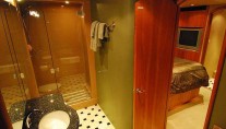 Yacht ADVANTAGE -  Master Ensuite